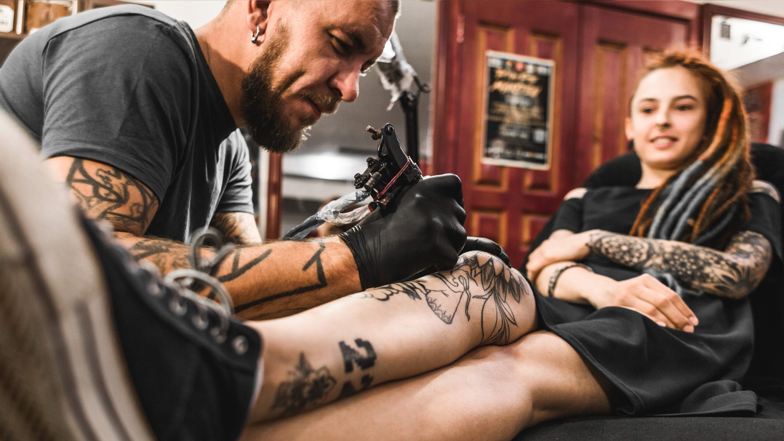 Minimizing Tattoo Pain Strategies & Triggers for Tattoo Sensitivity